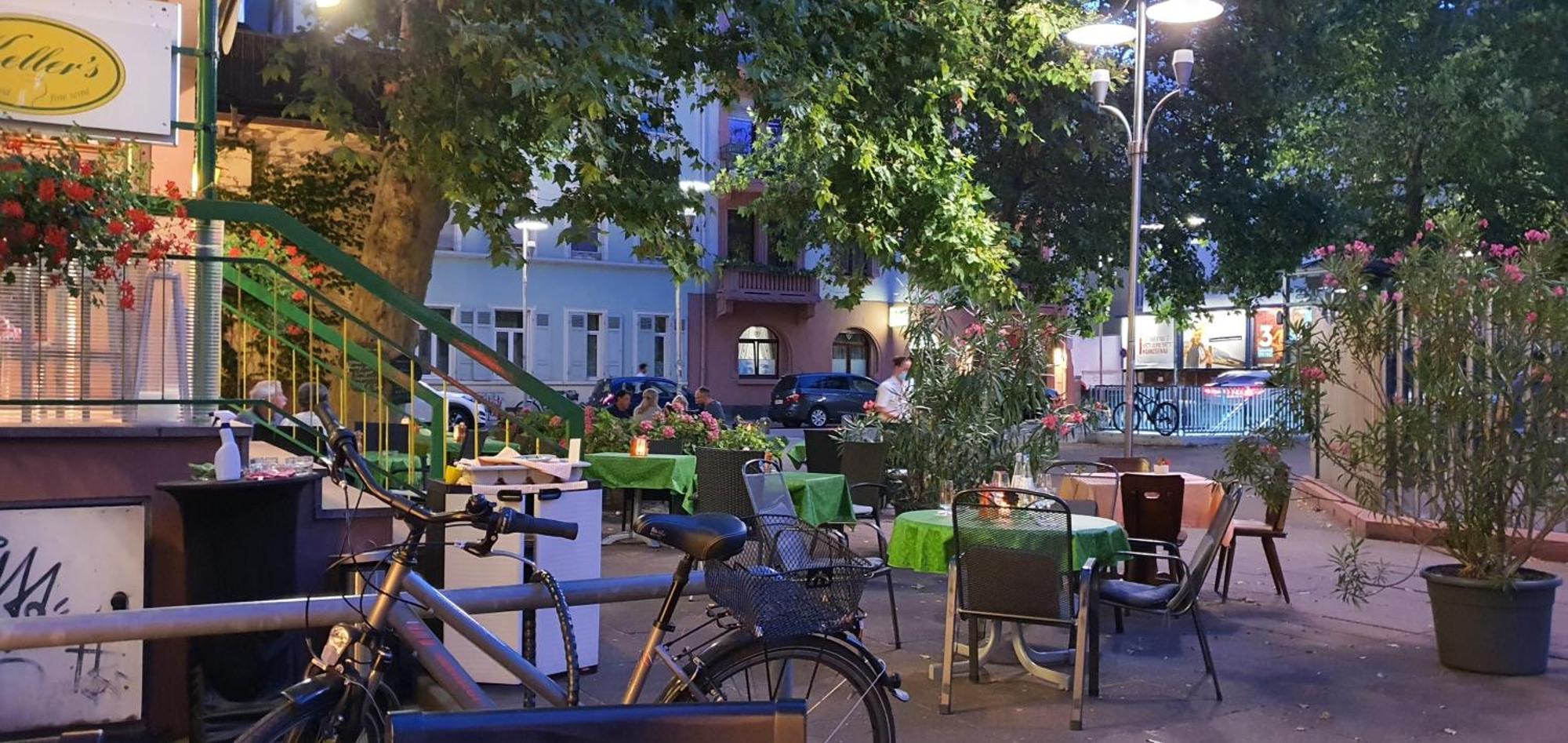 Helles Zimmer Mit Kingsize-Bett Mannheim Exterior photo